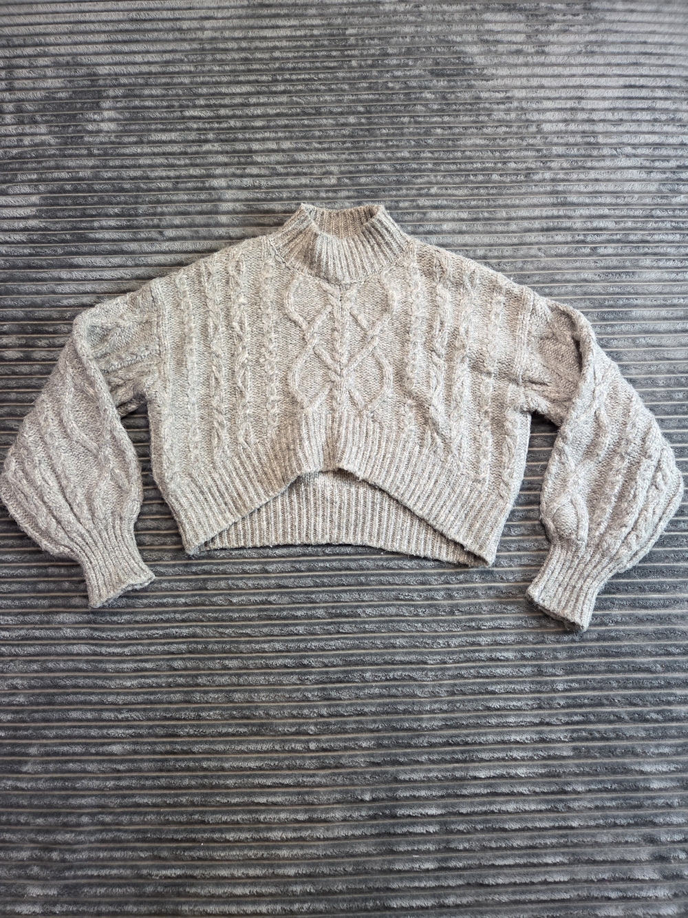 Primark Gray Cropped Cable-Turtleneck Sweater